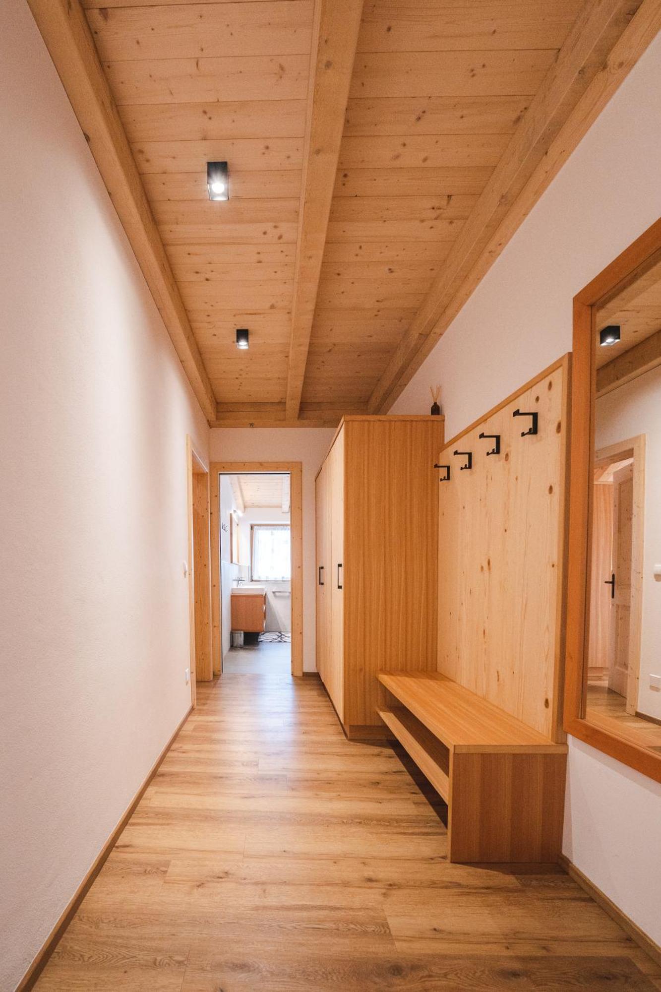 Elslerhof Apartment Dobbiaco Bagian luar foto