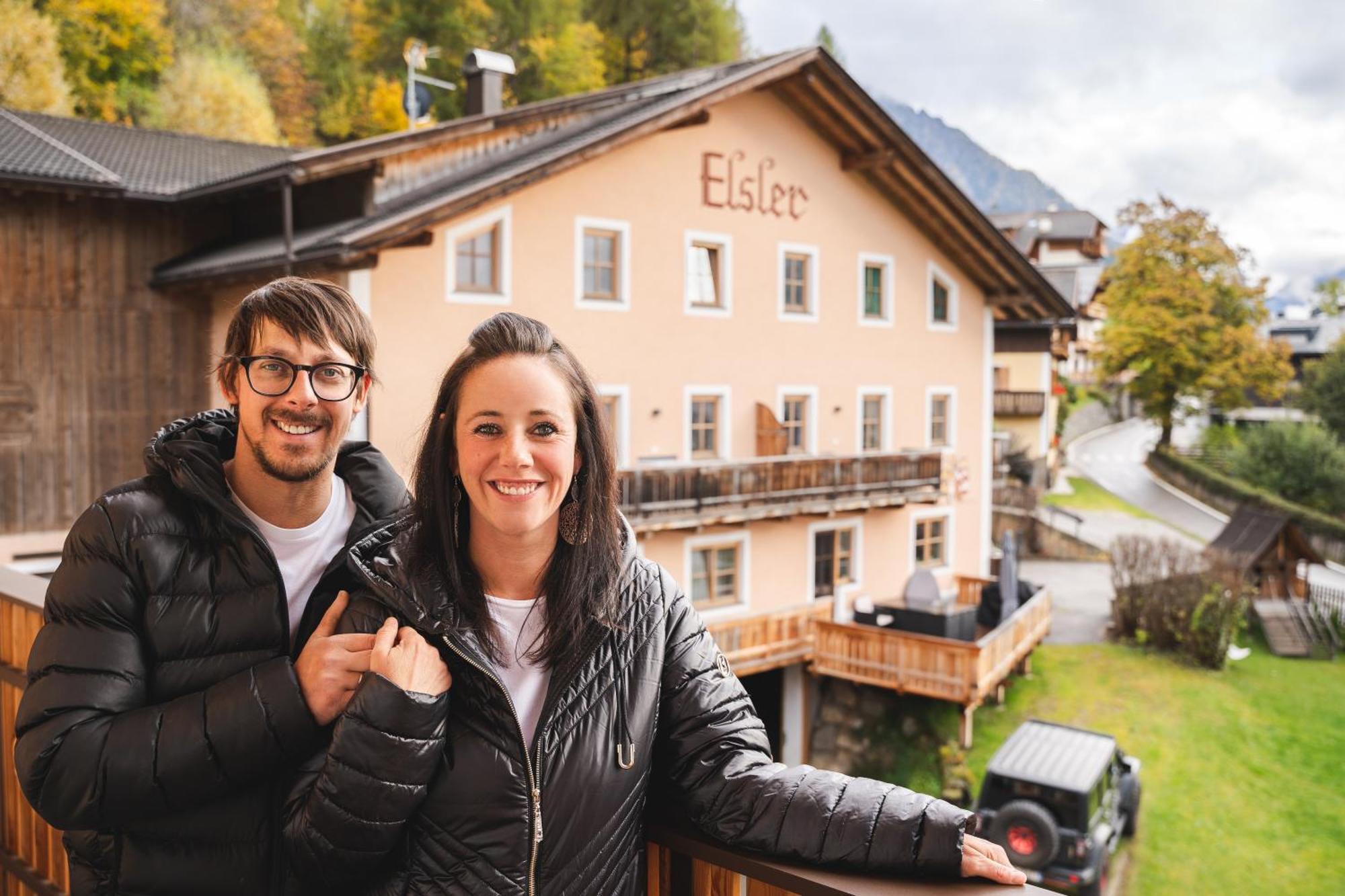 Elslerhof Apartment Dobbiaco Bagian luar foto
