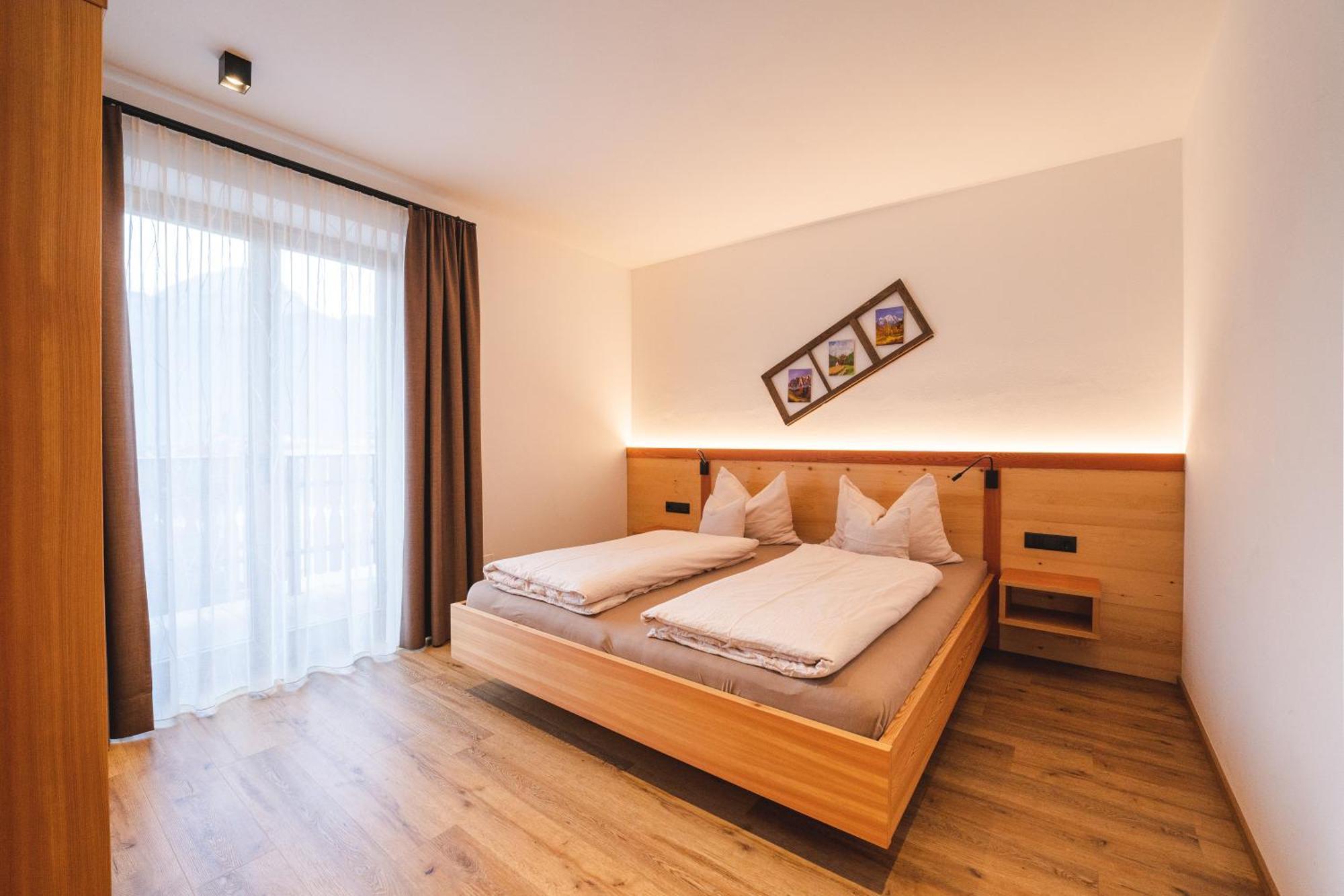 Elslerhof Apartment Dobbiaco Bagian luar foto
