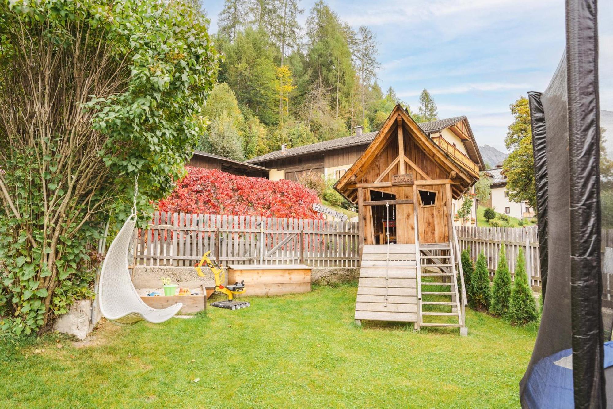 Elslerhof Apartment Dobbiaco Bagian luar foto